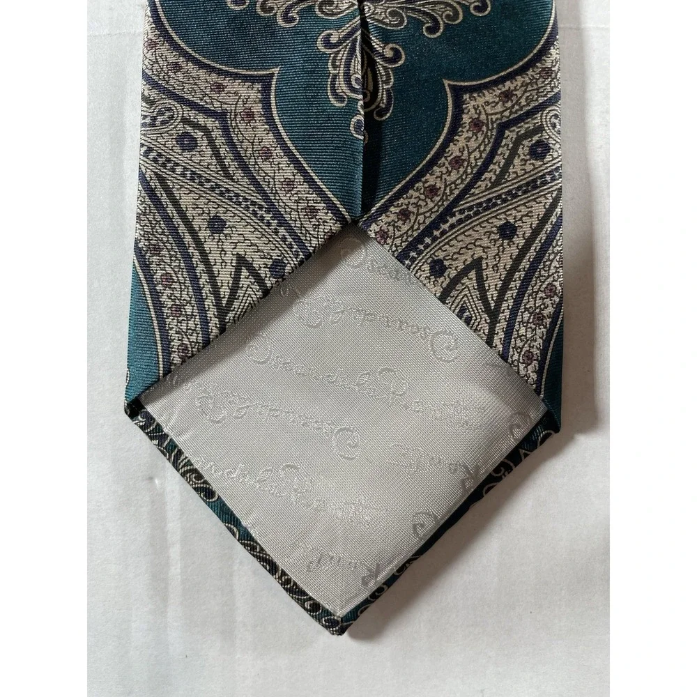 Vintage Oscar‎ de la Renta Couture Men's Silk Tie - Green & Navy Paisley Pattern